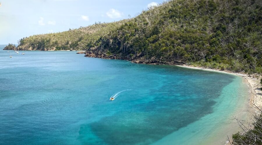 Stunning Hayman Island Blue Pearl Bay