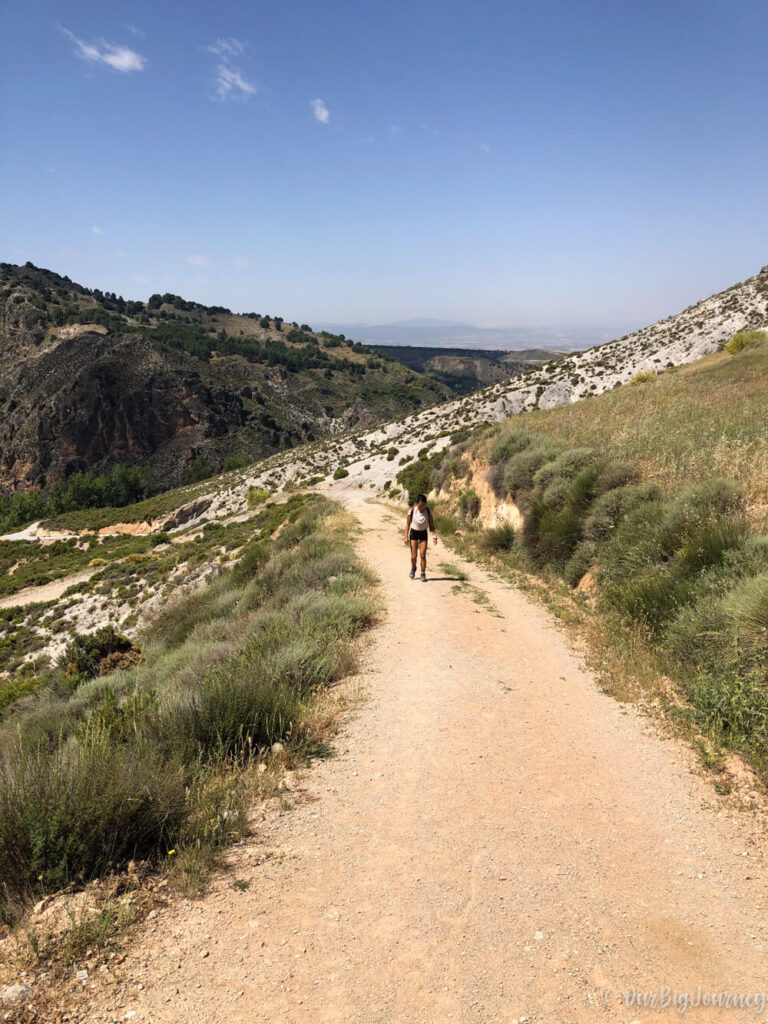 Cahorros de Monachil path