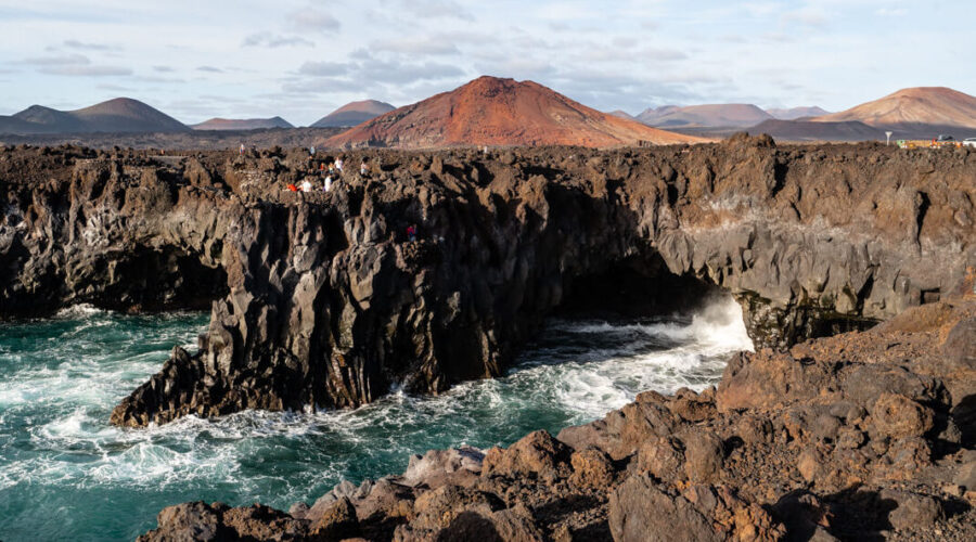 What to do in Lanzarote: los hervideros